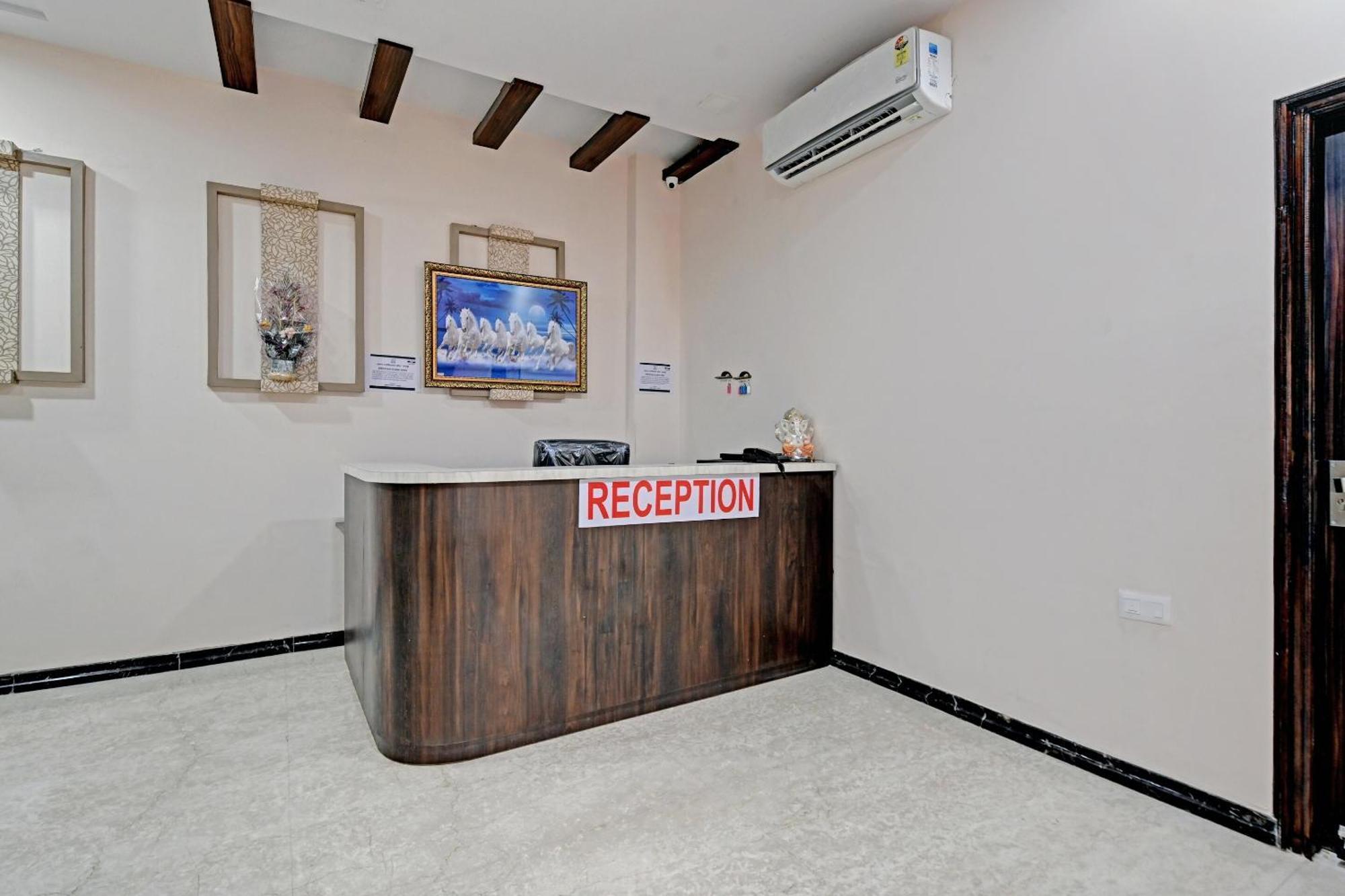 Hotel O The Castle Home Stay Inn Jaipur Ngoại thất bức ảnh
