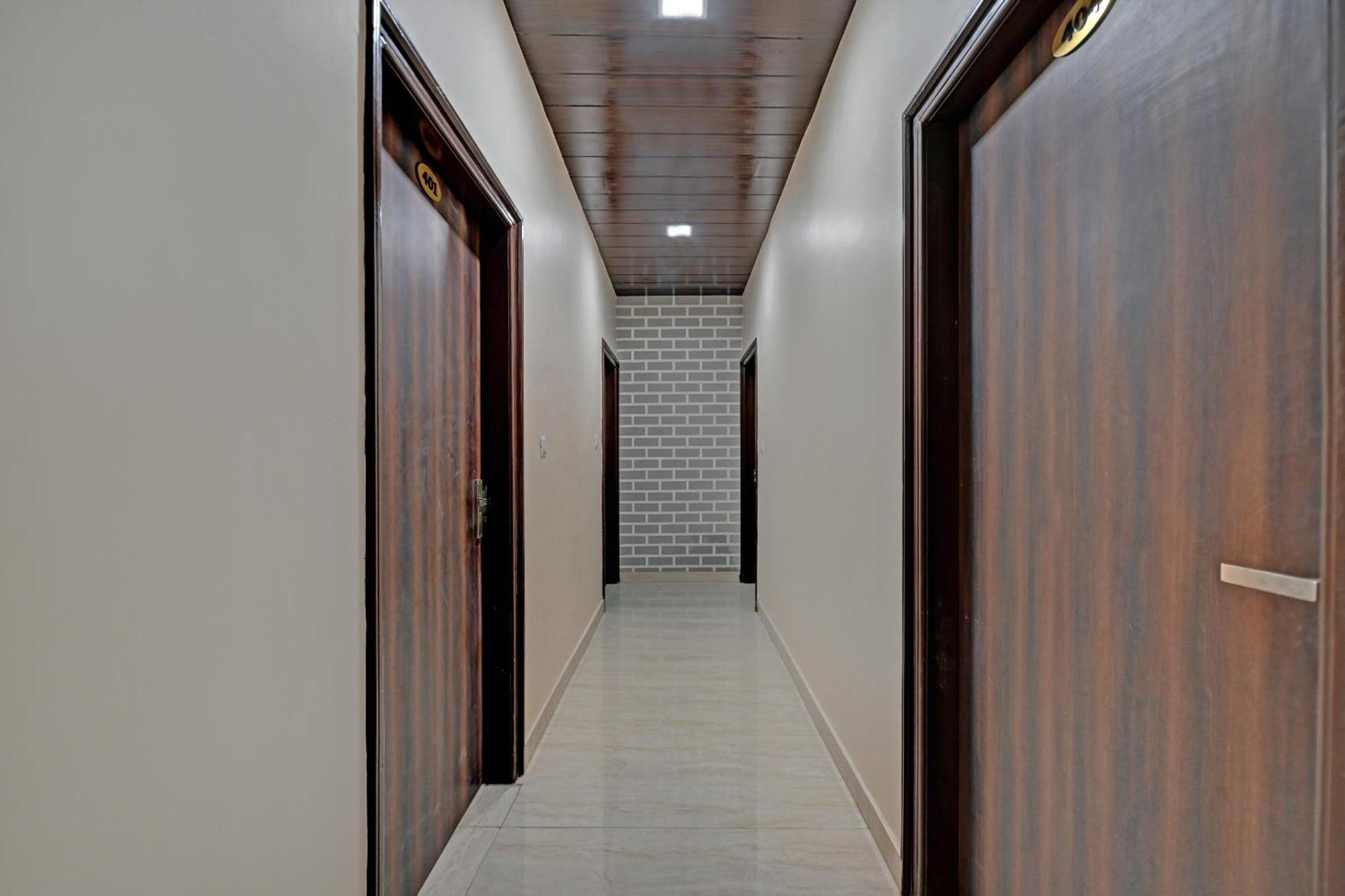 Hotel O The Castle Home Stay Inn Jaipur Ngoại thất bức ảnh