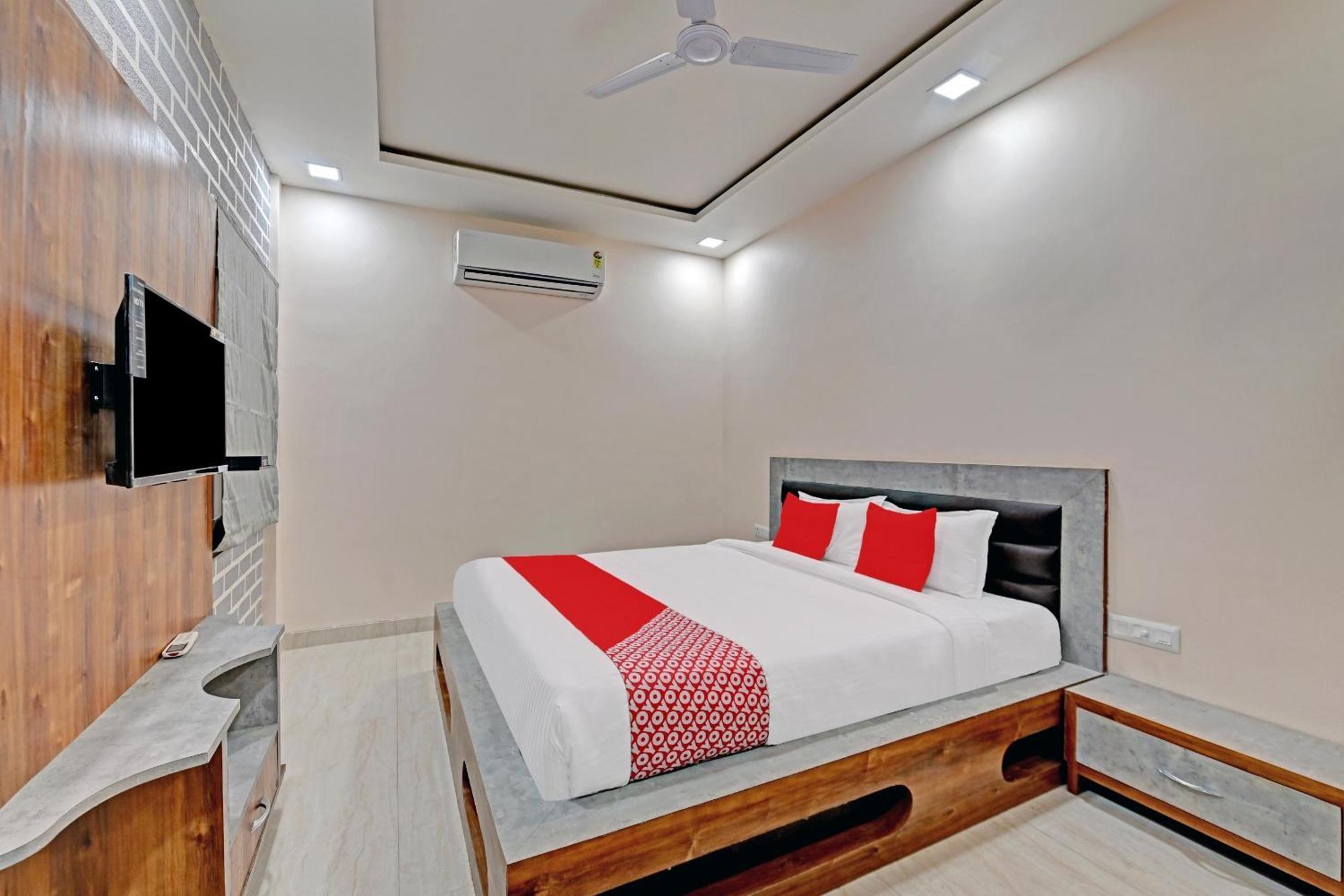 Hotel O The Castle Home Stay Inn Jaipur Ngoại thất bức ảnh
