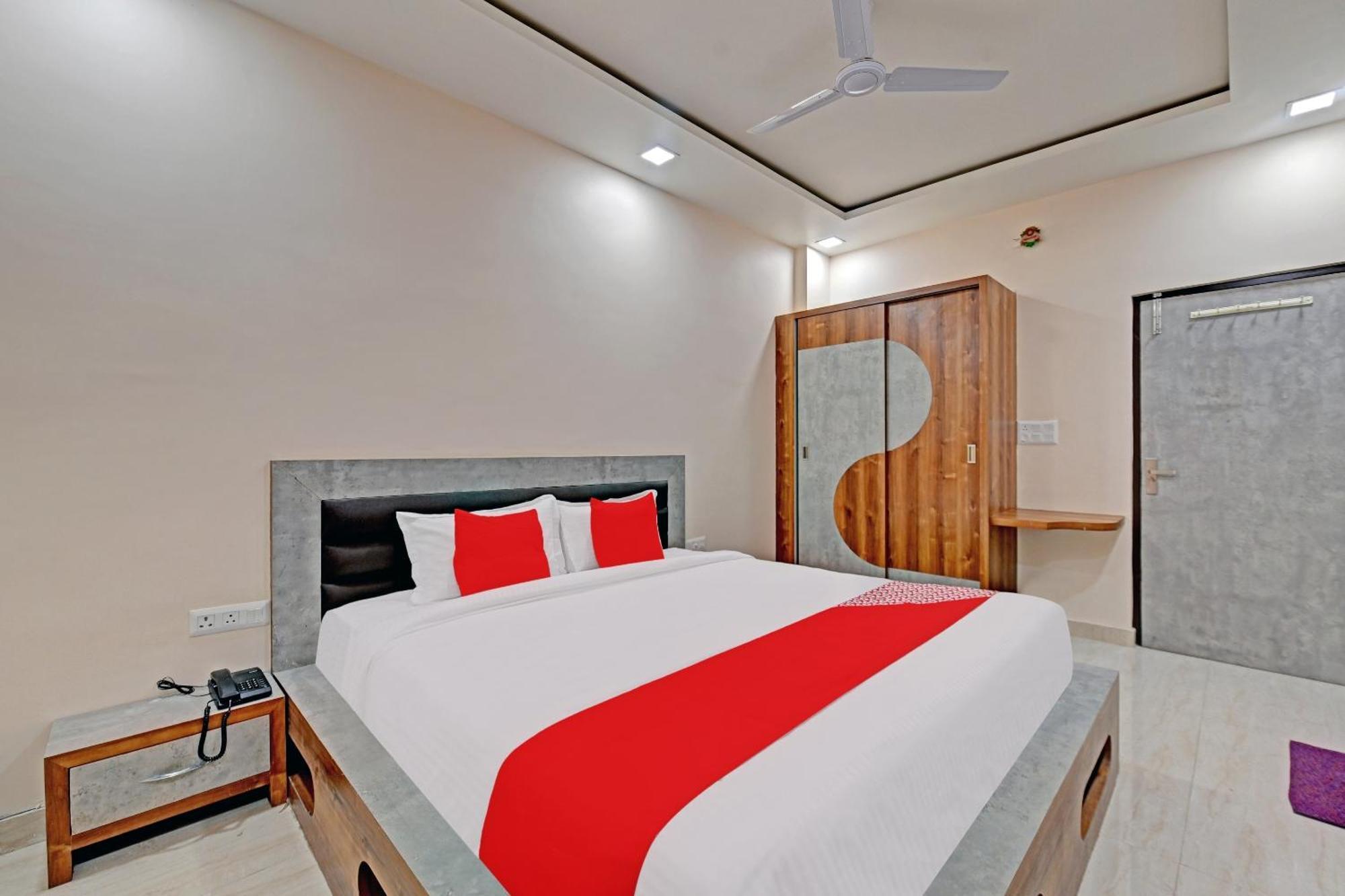 Hotel O The Castle Home Stay Inn Jaipur Ngoại thất bức ảnh